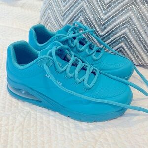 Skechers Uno Turquoise 7 Sneakers